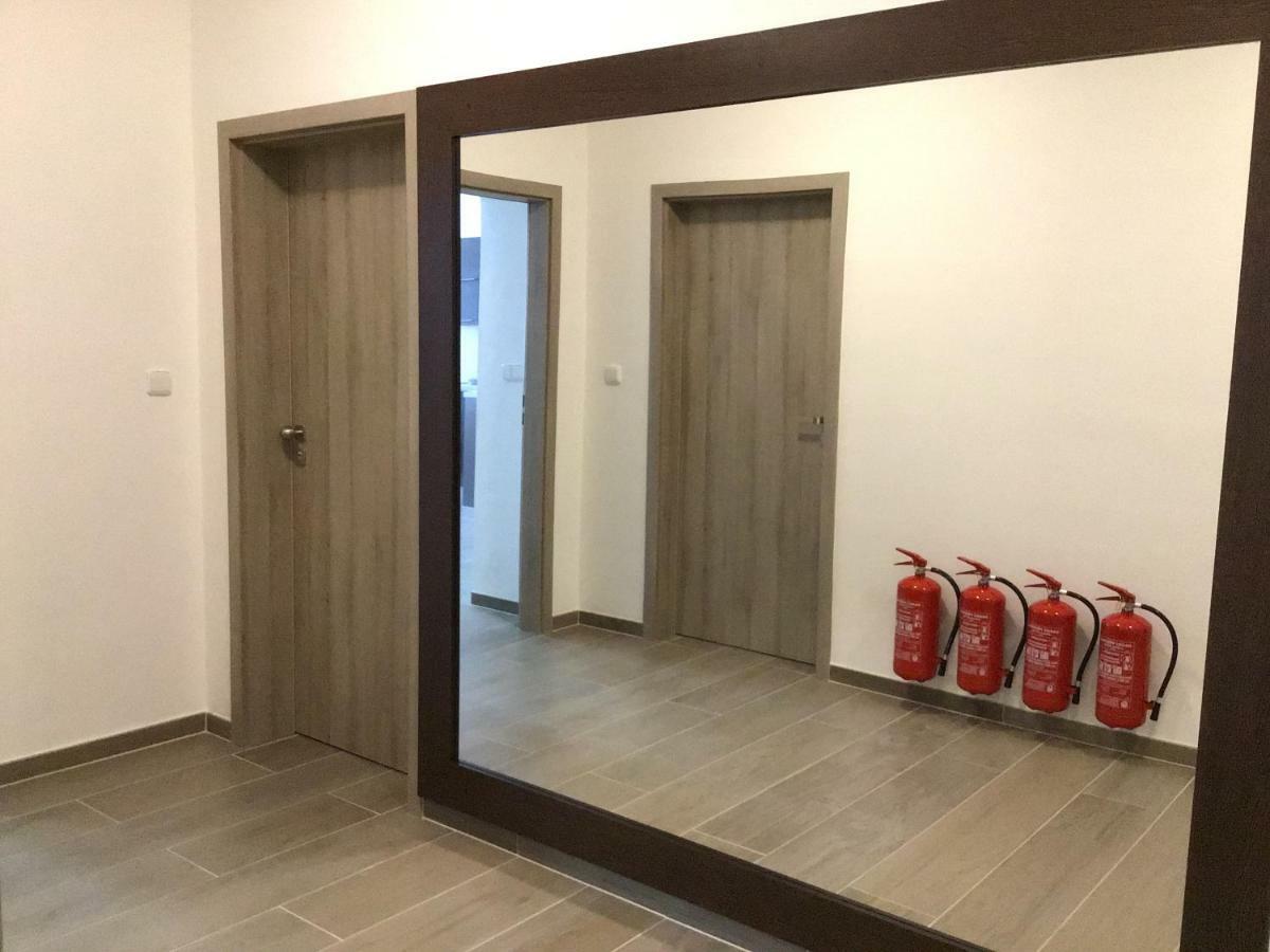 Euro Apartments Lidicka 39 ブルノ エクステリア 写真
